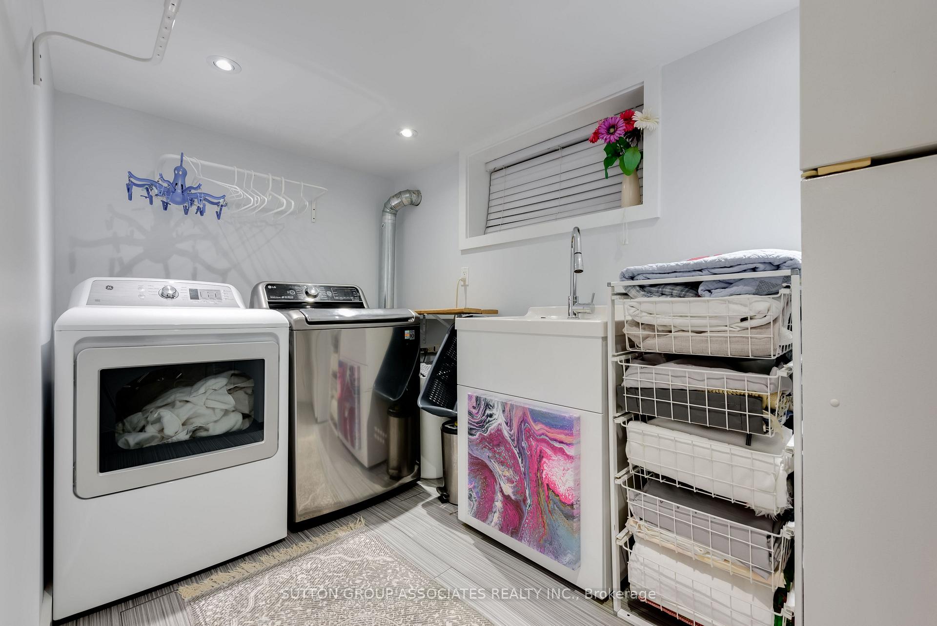 Photo 38 of 18 Earnscliffe Road, Toronto, Oakwood Village — HOMEH