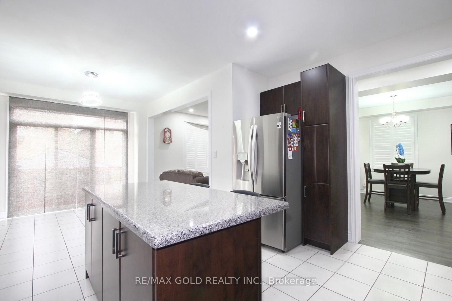 Photo 19 of 52 Bear Run Road, Brampton, Credit Valley — HOMEH