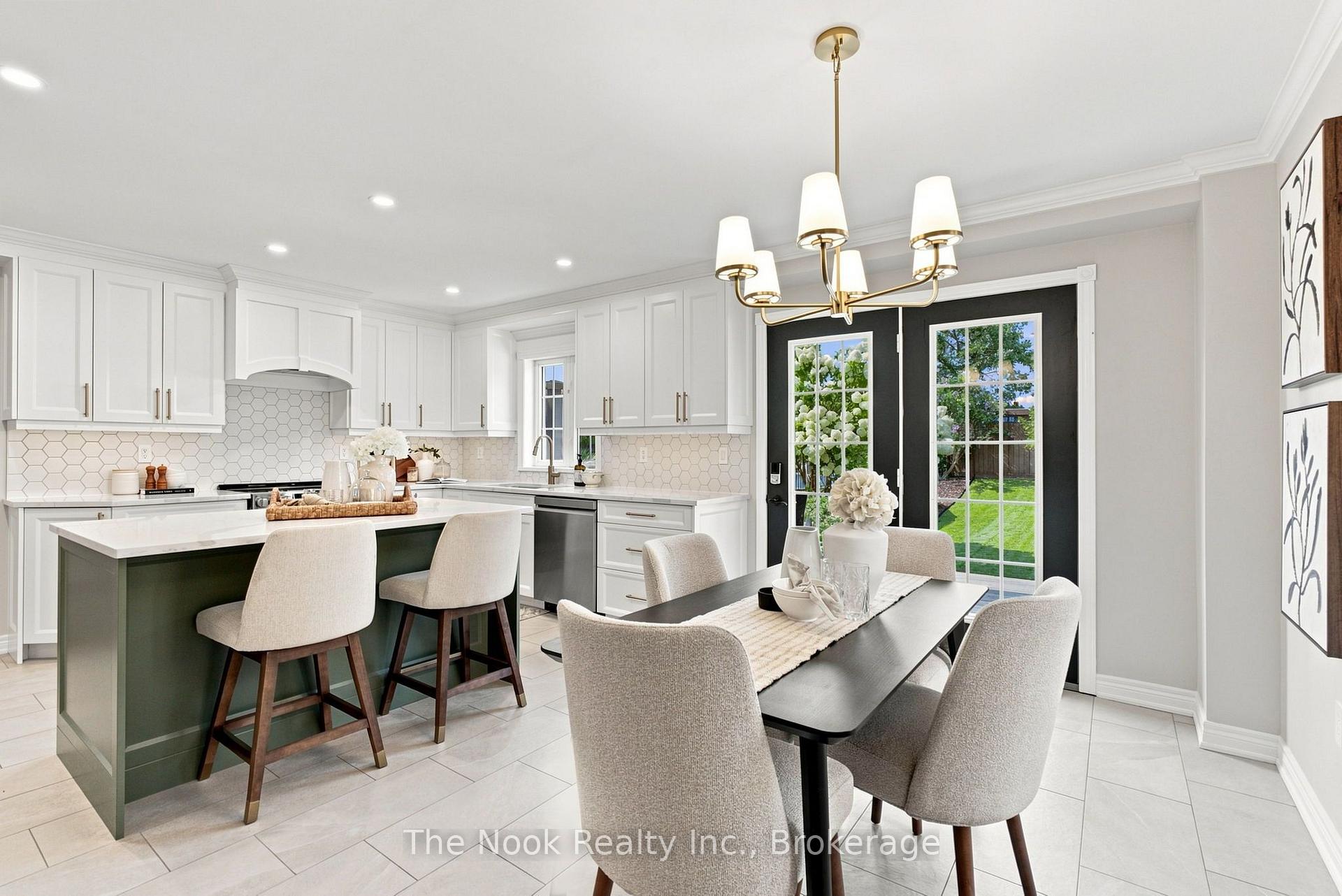 Photo 14 of 41 Dopp Crescent, Whitby, Brooklin — HOMEH
