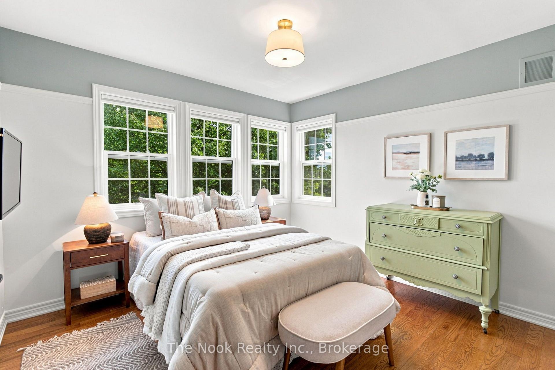 Photo 33 of 41 Dopp Crescent, Whitby, Brooklin — HOMEH