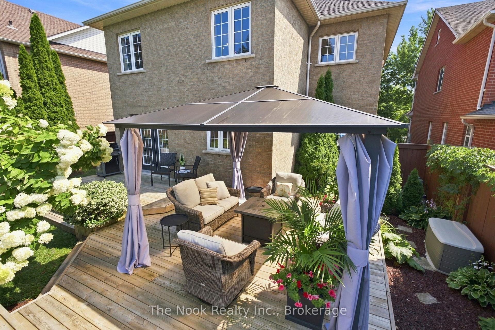 Photo 44 of 41 Dopp Crescent, Whitby, Brooklin — HOMEH