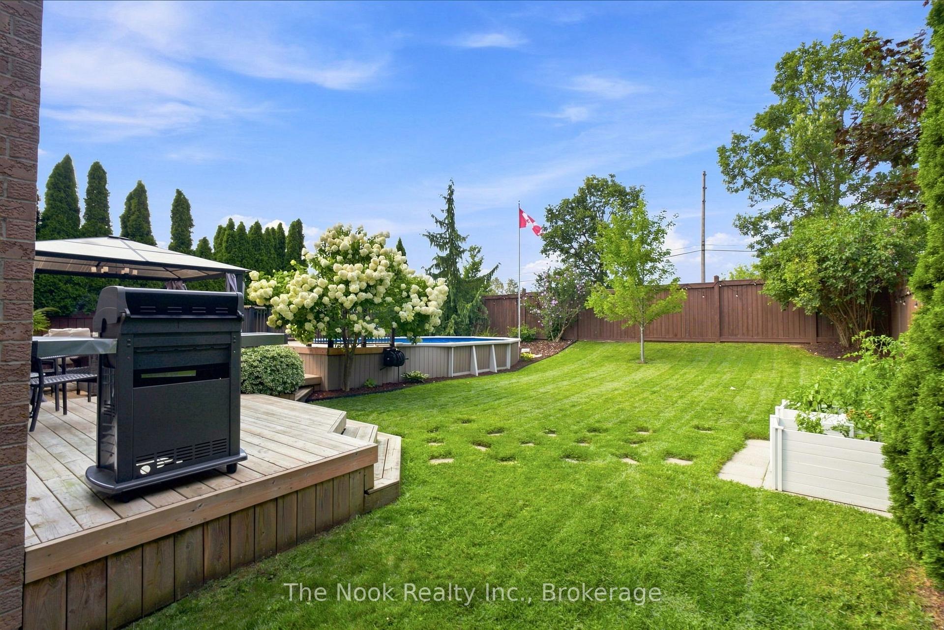 Photo 47 of 41 Dopp Crescent, Whitby, Brooklin — HOMEH