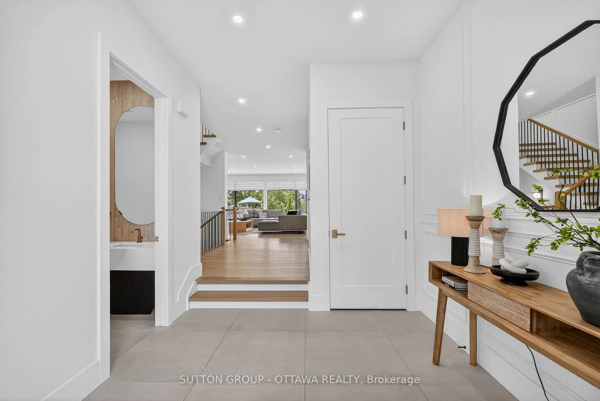 Photo 6 of 1533 Rosebella Avenue, Ottawa, Emerald Woods/Sawmill Creek — HOMEH