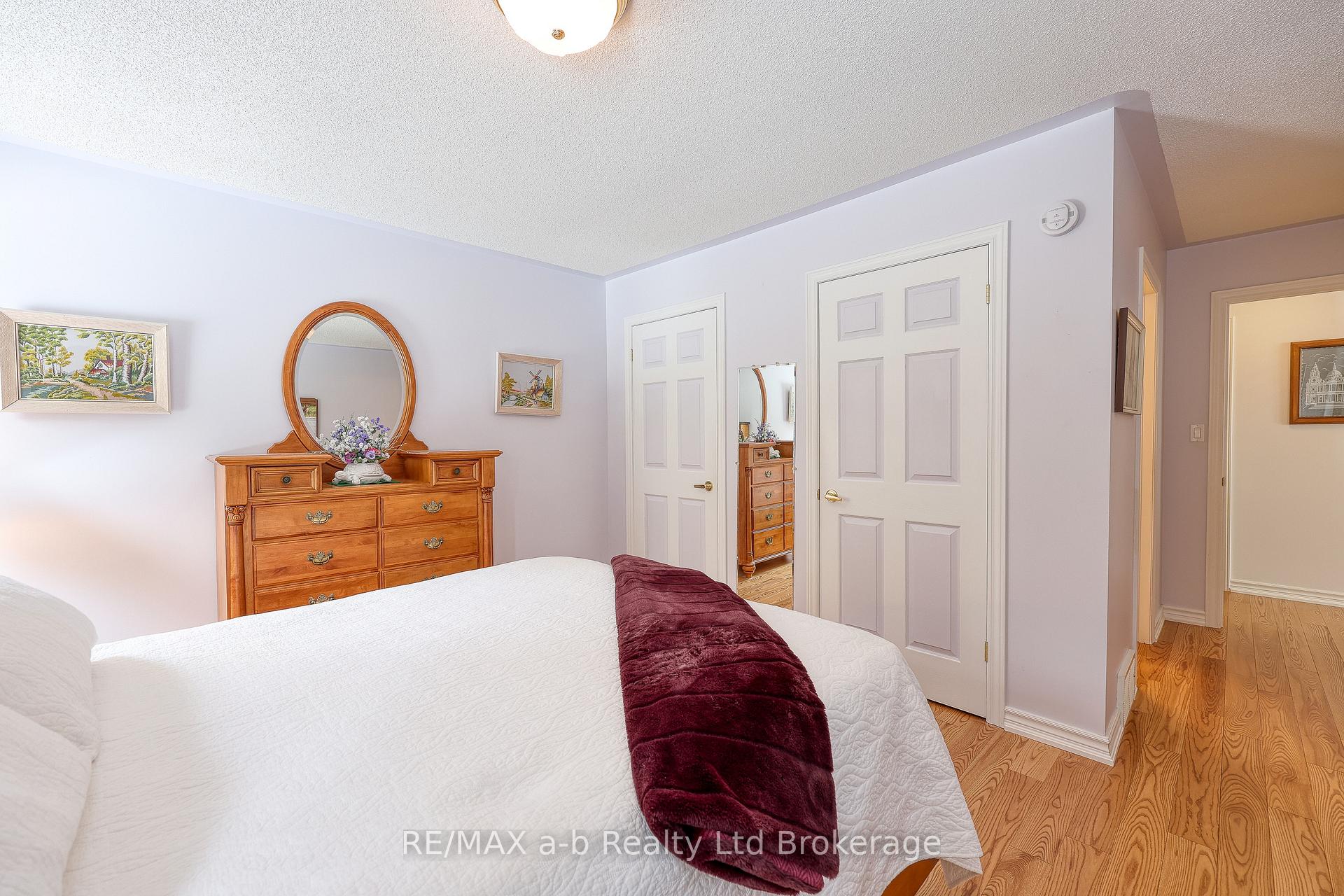 Photo 11 of 23 Brasher Drive, Tillsonburg — HOMEH