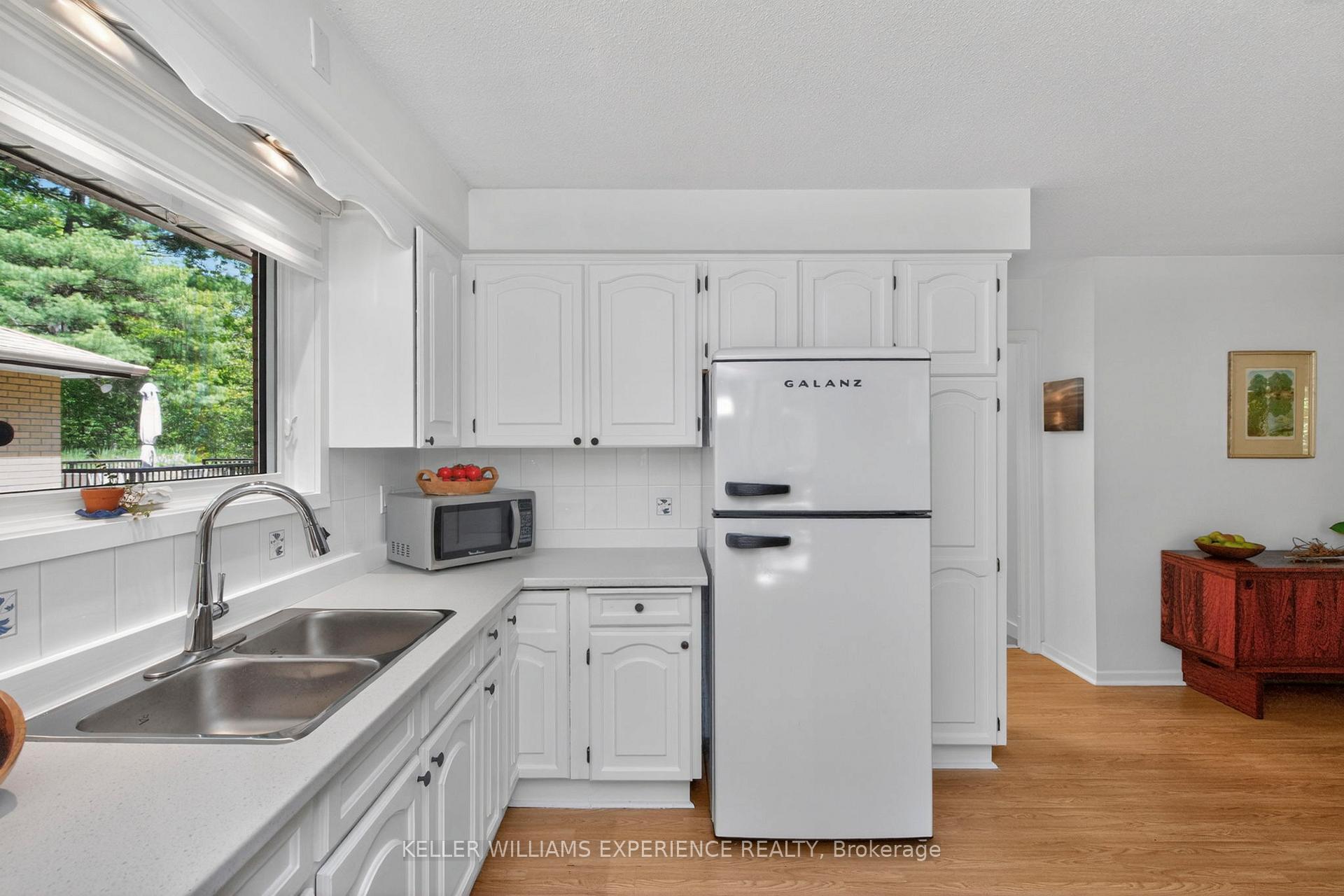 Photo 12 of 181 Park Road, Tiny, Rural Tiny — HOMEH