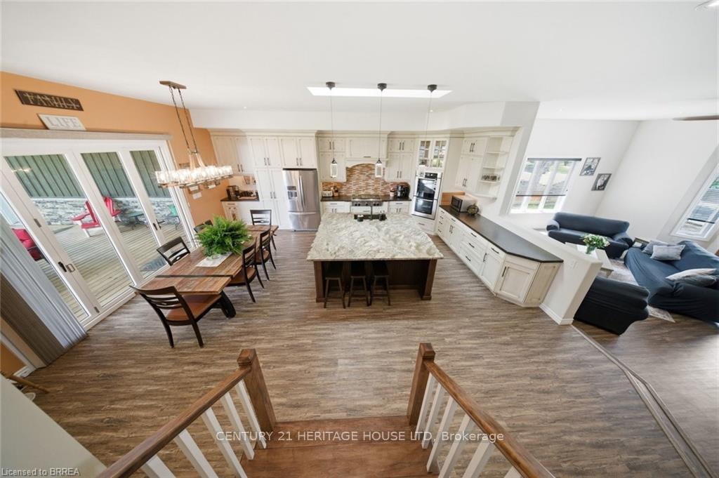 Photo 19 of 5 Echo Villa Avenue, Brantford, Echo Place — HOMEH