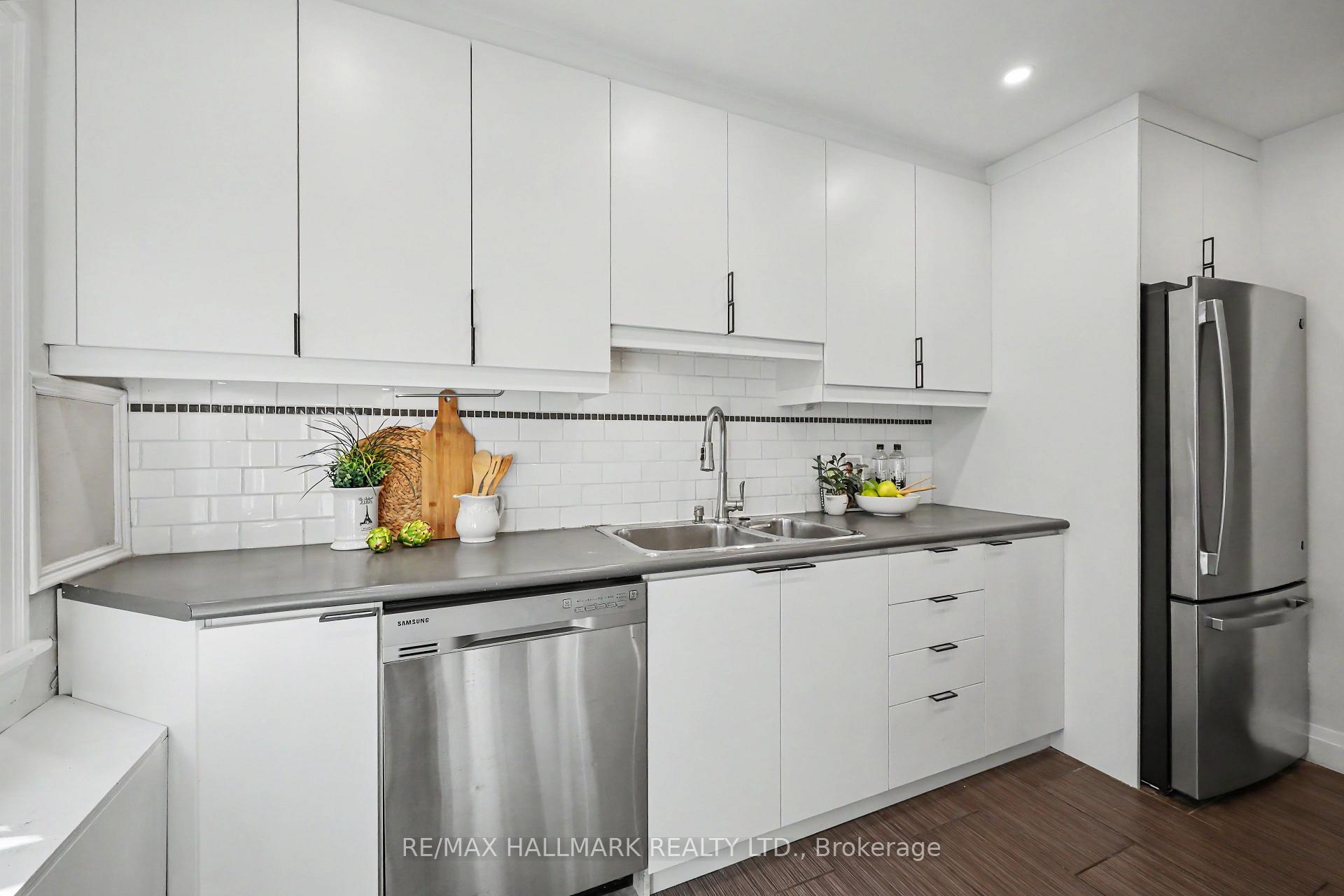 Photo 8 of 67 Gilgorm Road, Toronto, Forest Hill North — HOMEH