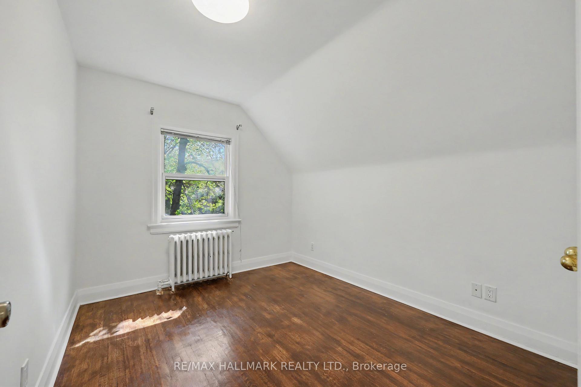 Photo 12 of 67 Gilgorm Road, Toronto, Forest Hill North — HOMEH