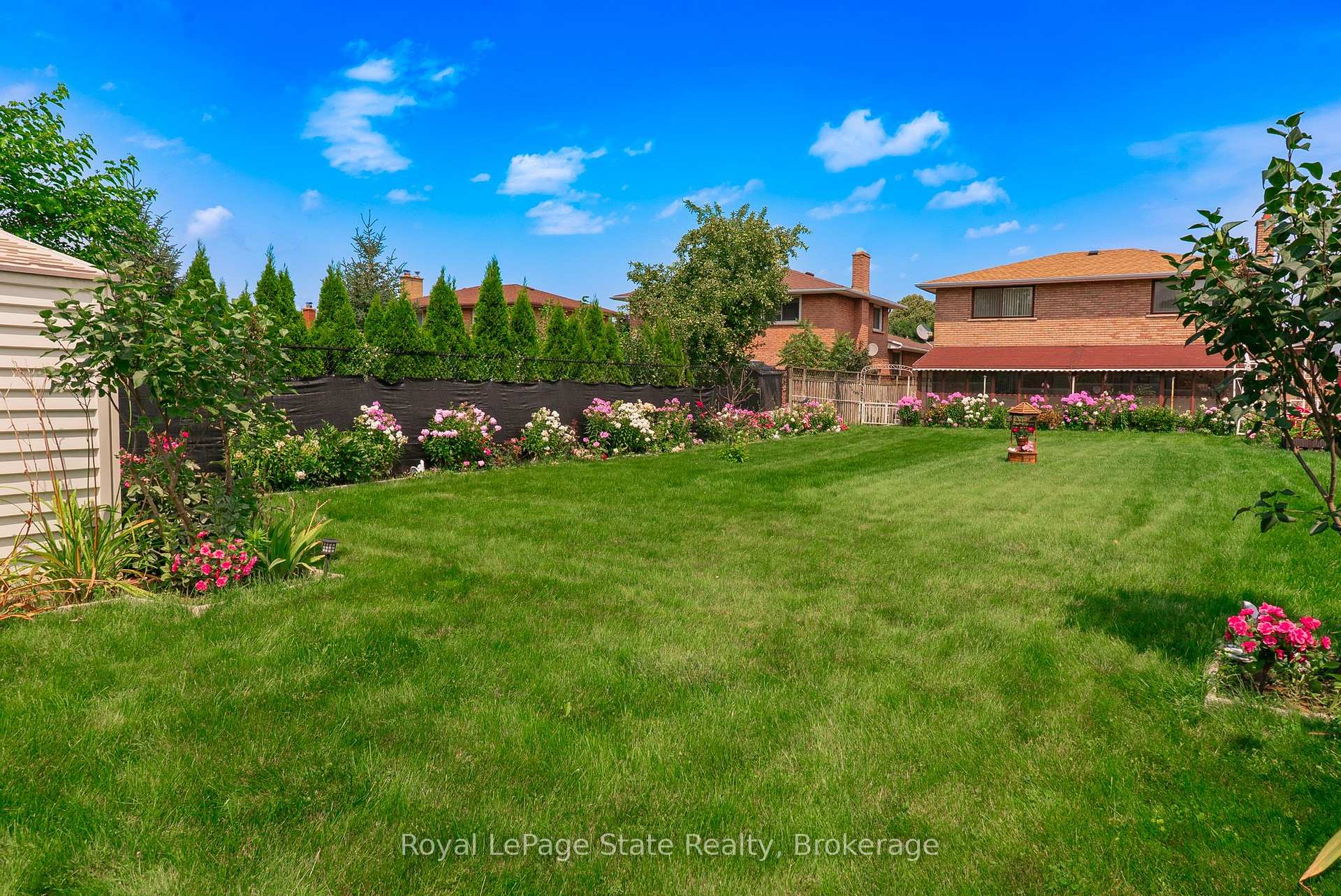 Photo 38 of 43 Henley Drive, Hamilton, Stoney Creek — HOMEH