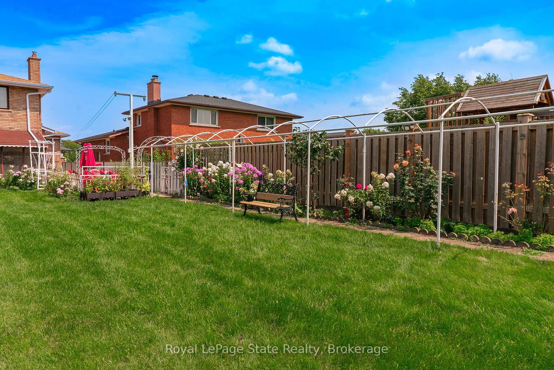 Photo 39 of 43 Henley Drive, Hamilton, Stoney Creek — HOMEH