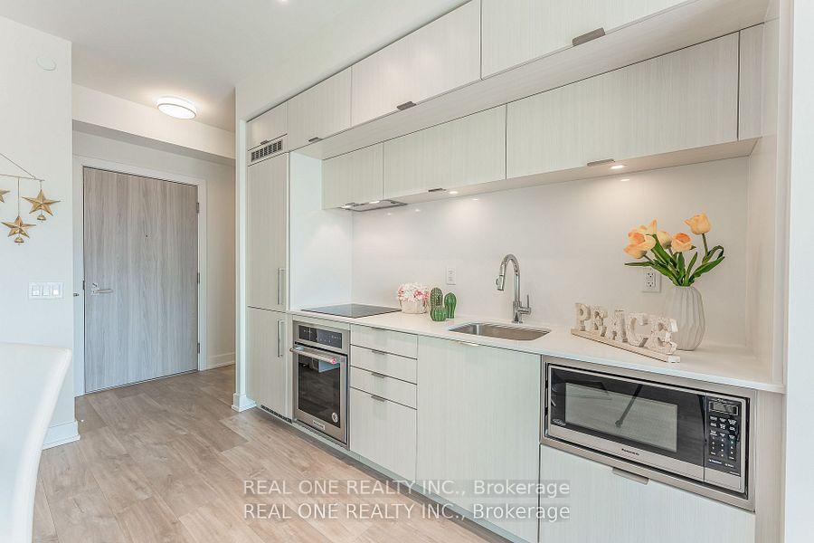 Photo 6 of Unit 303, 80 Vanauley Street, Toronto, Kensington-Chinatown — HOMEH