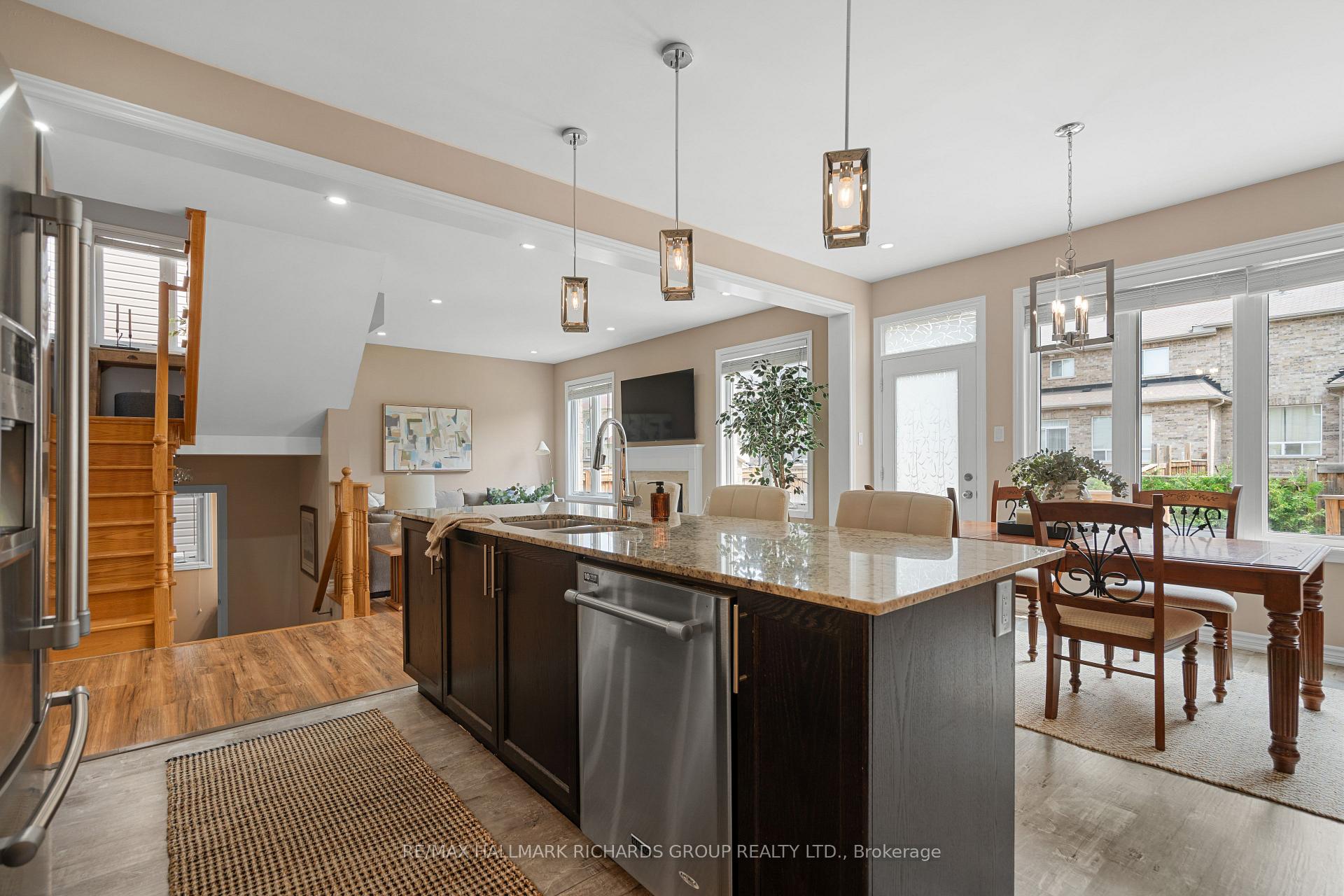 Photo 14 of 81 John Link Avenue, Georgina, Sutton & Jackson's Point — HOMEH