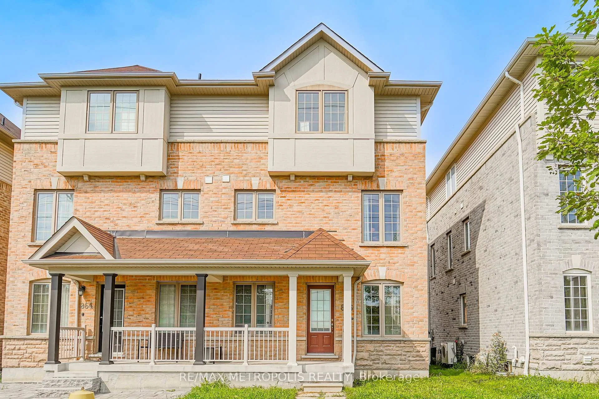 Photo 3 of 866 Audley Road, Ajax, Central East — HOMEH
