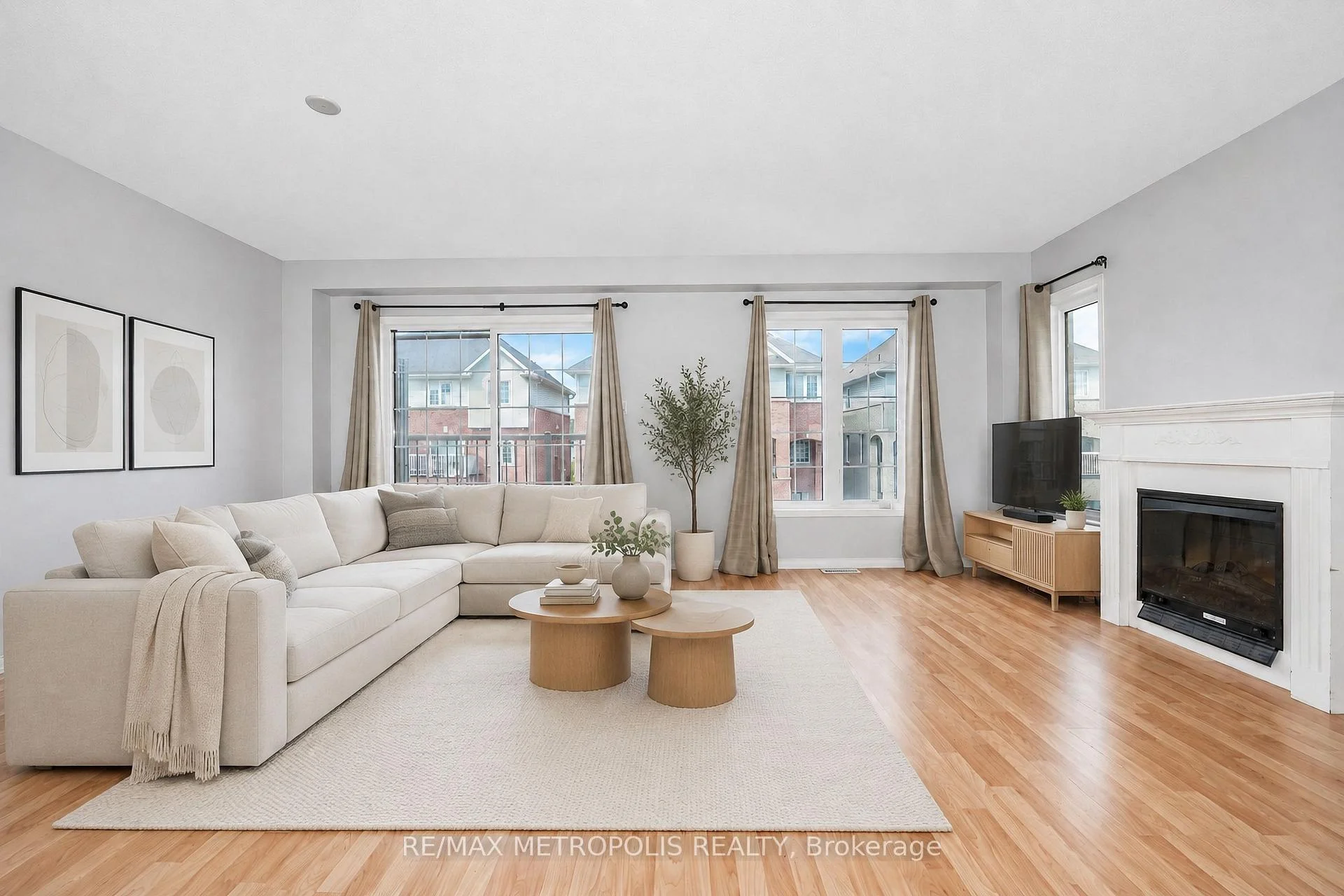 Photo 10 of 866 Audley Road, Ajax, Central East — HOMEH