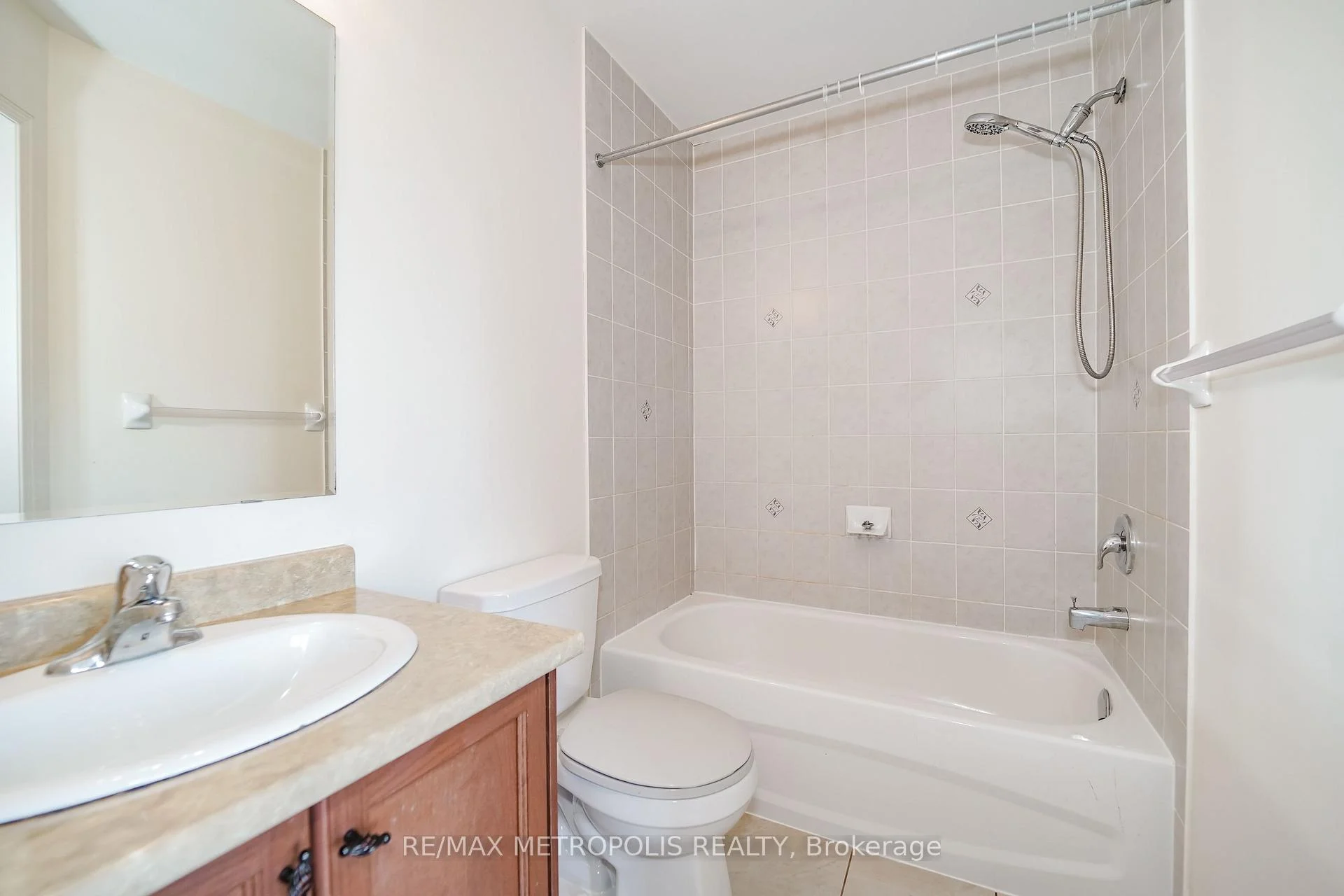 Photo 31 of 866 Audley Road, Ajax, Central East — HOMEH