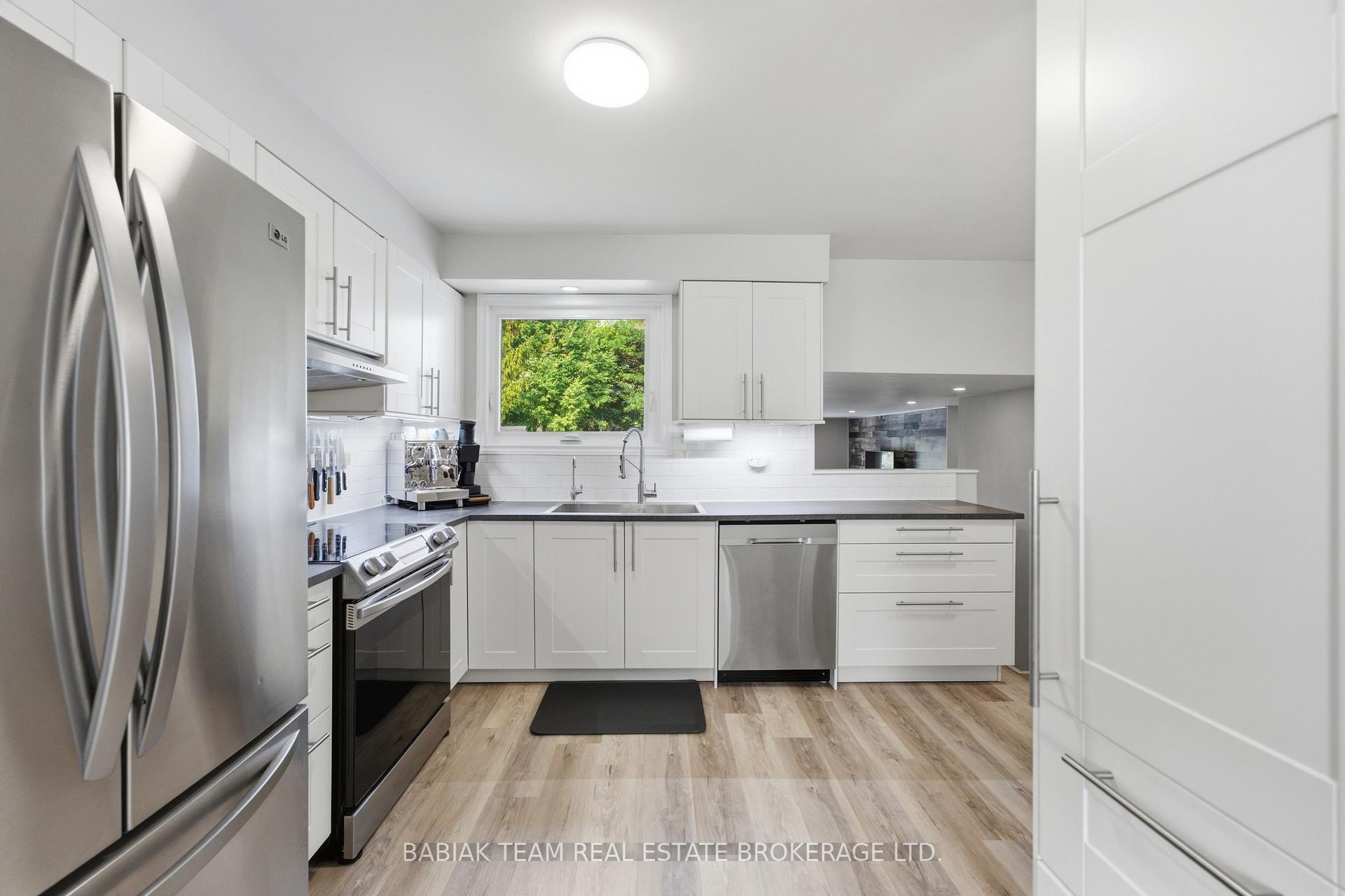 Photo 9 of 149 Mountainview Road S, Halton Hills, Georgetown — HOMEH
