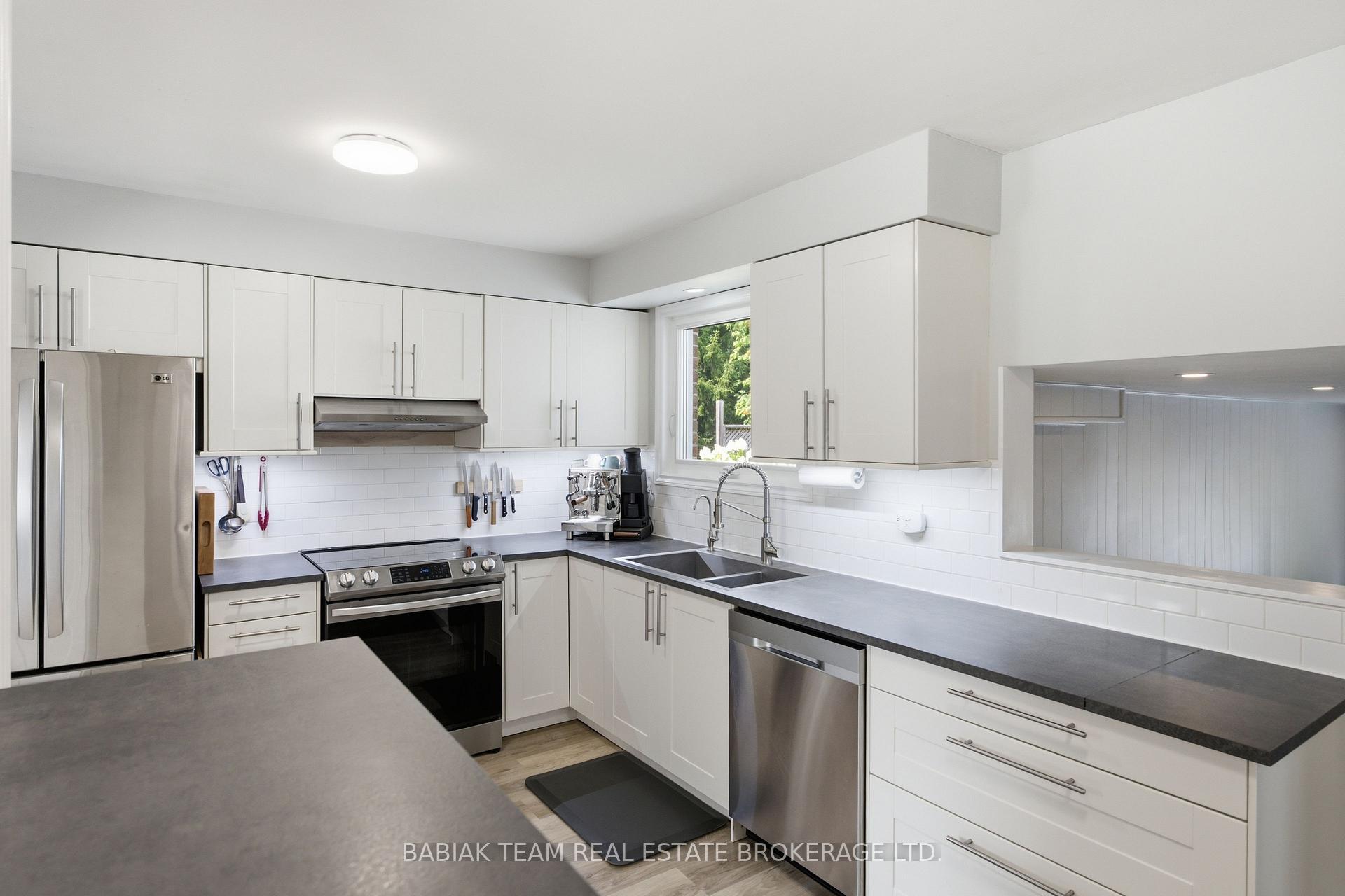 Photo 11 of 149 Mountainview Road S, Halton Hills, Georgetown — HOMEH