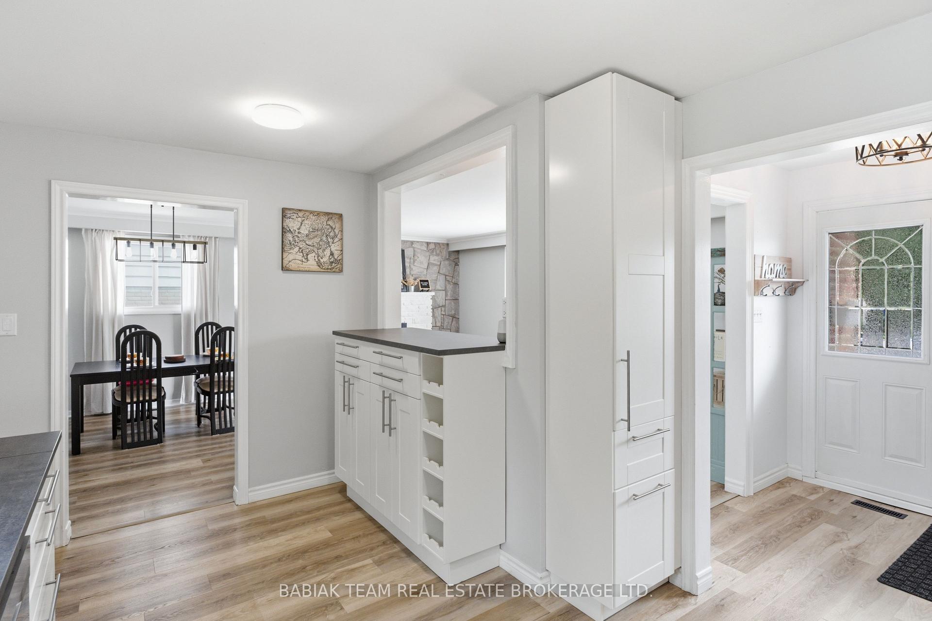Photo 12 of 149 Mountainview Road S, Halton Hills, Georgetown — HOMEH