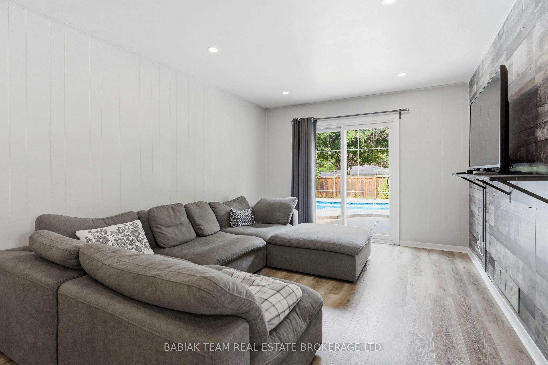 Photo 20 of 149 Mountainview Road S, Halton Hills, Georgetown — HOMEH