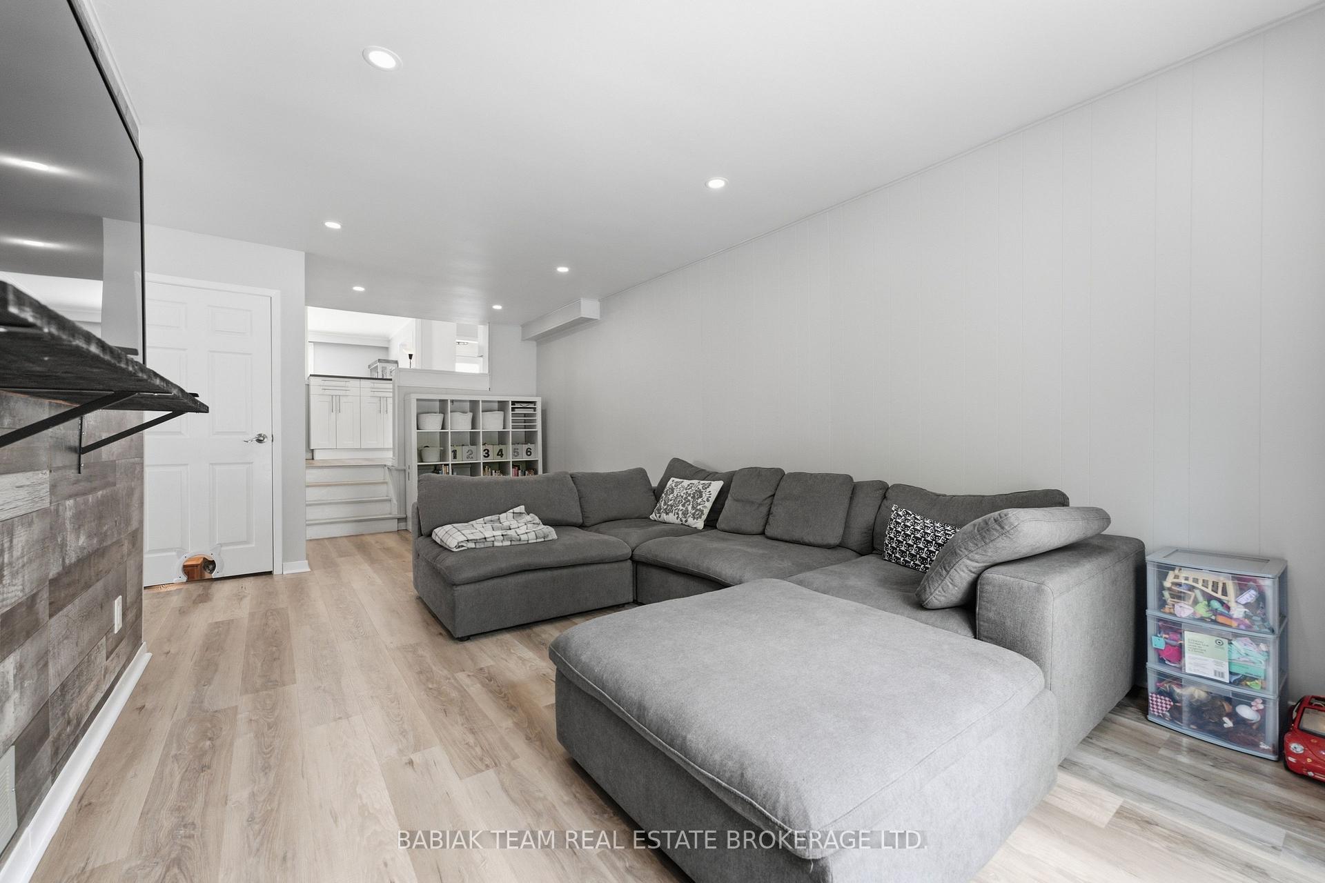 Photo 22 of 149 Mountainview Road S, Halton Hills, Georgetown — HOMEH