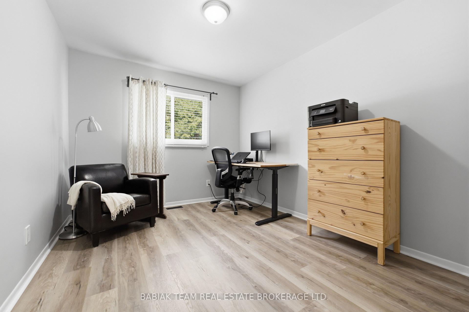 Photo 23 of 149 Mountainview Road S, Halton Hills, Georgetown — HOMEH
