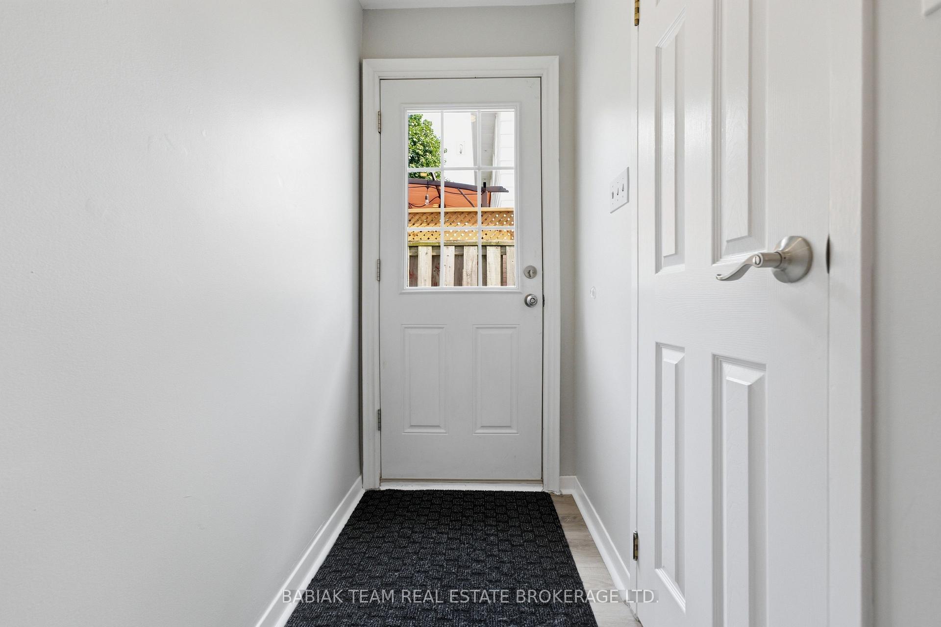 Photo 24 of 149 Mountainview Road S, Halton Hills, Georgetown — HOMEH