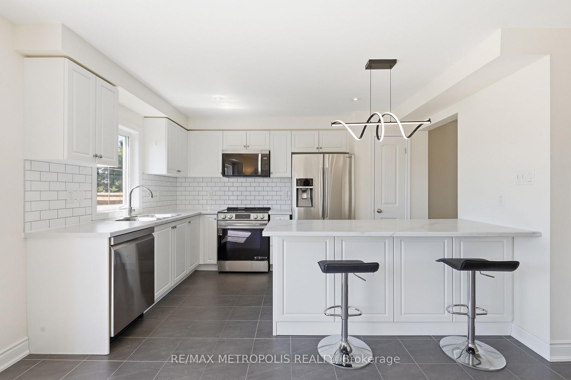 Photo 11 of 34 Robertson Street, Collingwood — HOMEH