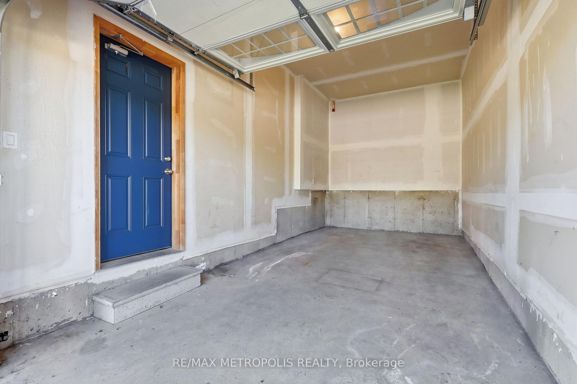 Photo 43 of 34 Robertson Street, Collingwood — HOMEH