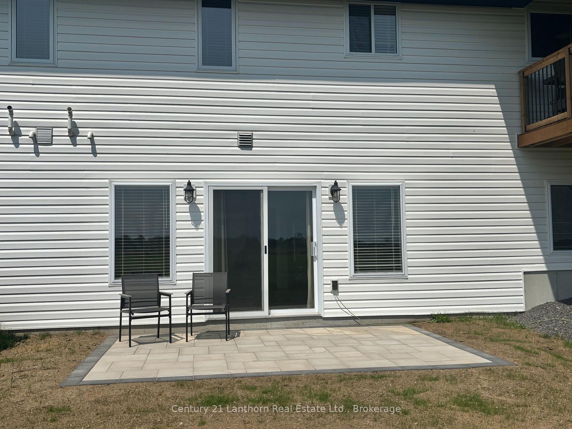 Photo 4 of 1232 County Road 7, Prince Edward County, North Marysburg Ward — HOMEH