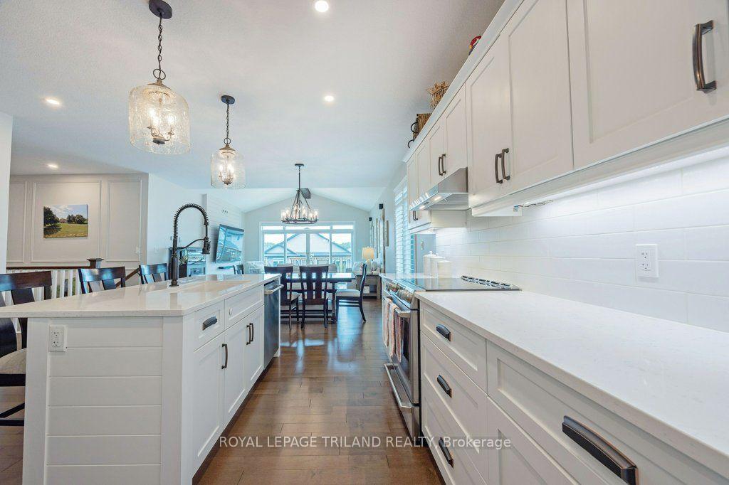 Photo 11 of 33 White Tail Path, St. Thomas — HOMEH