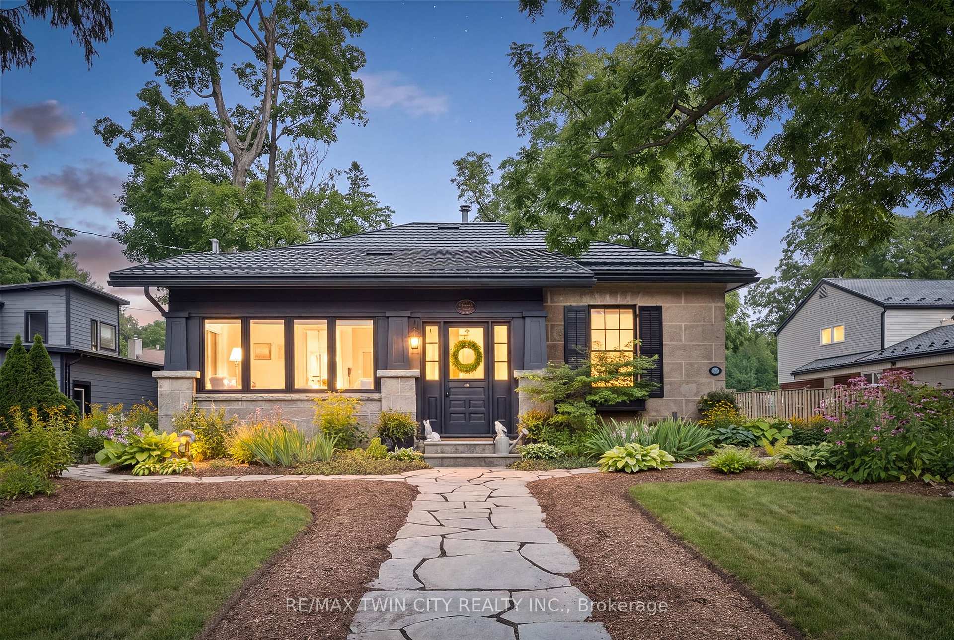 Photo 1 of 275 Geddes Street, Centre Wellington, Elora/Salem — HOMEH