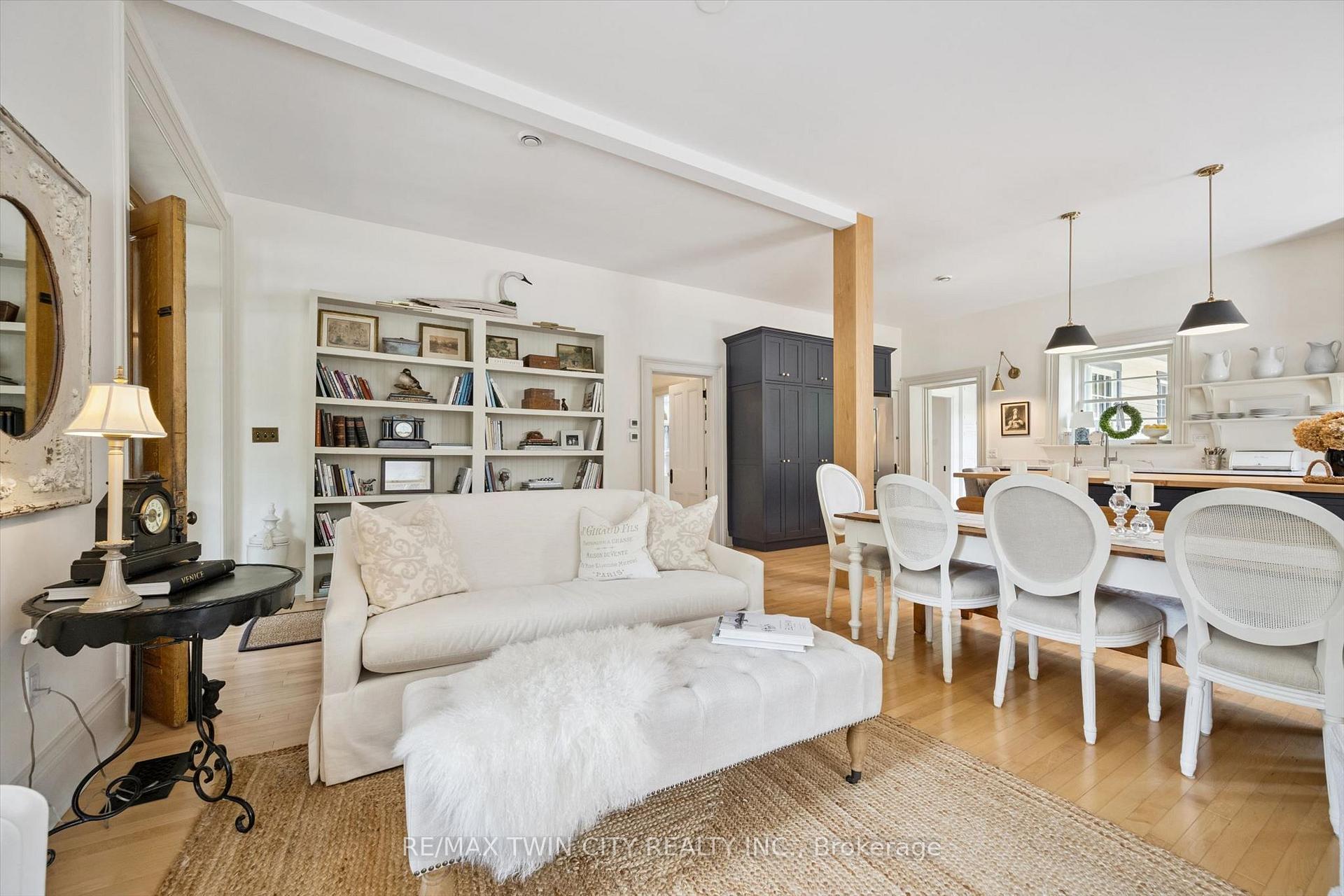 Photo 10 of 275 Geddes Street, Centre Wellington, Elora/Salem — HOMEH