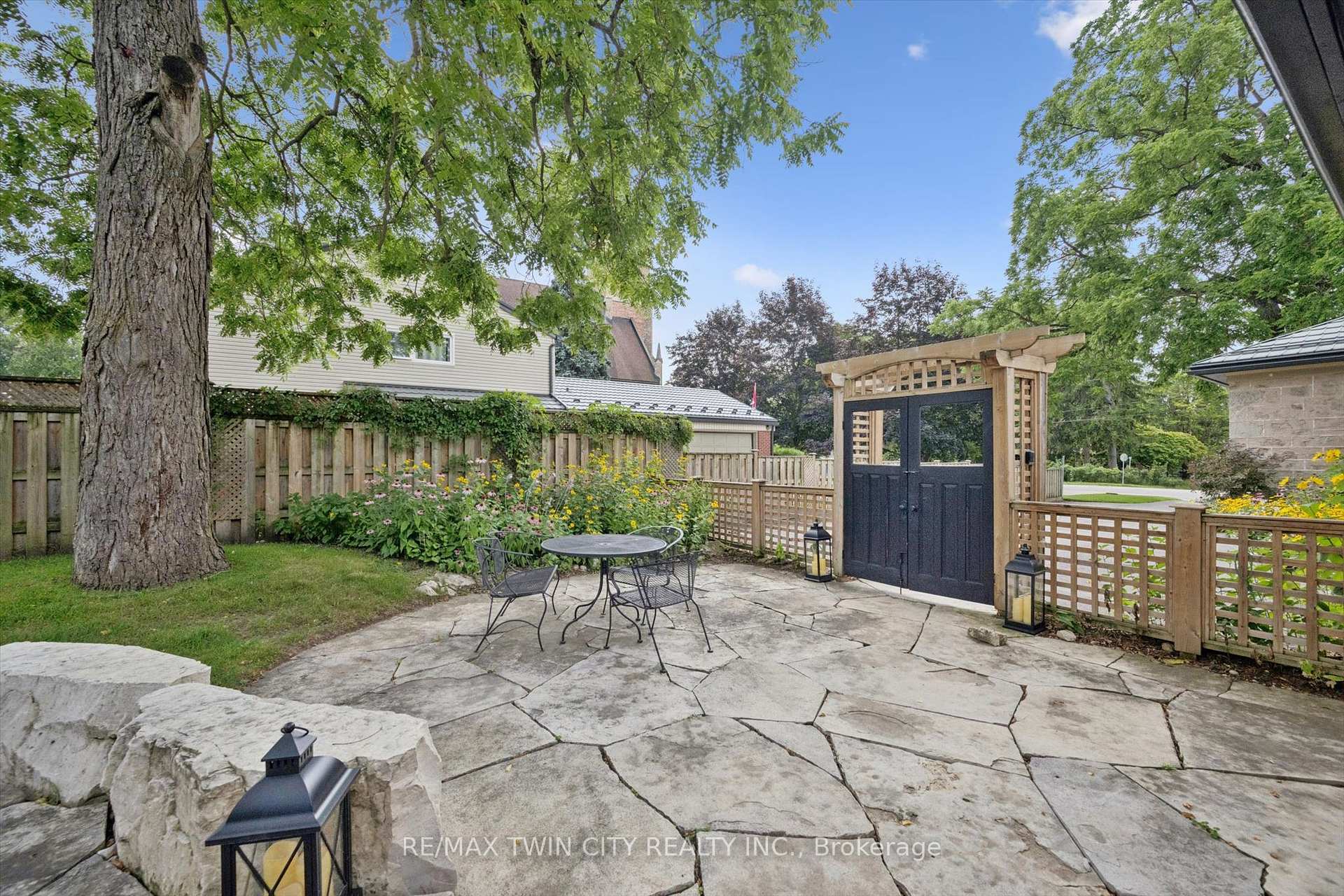 Photo 20 of 275 Geddes Street, Centre Wellington, Elora/Salem — HOMEH