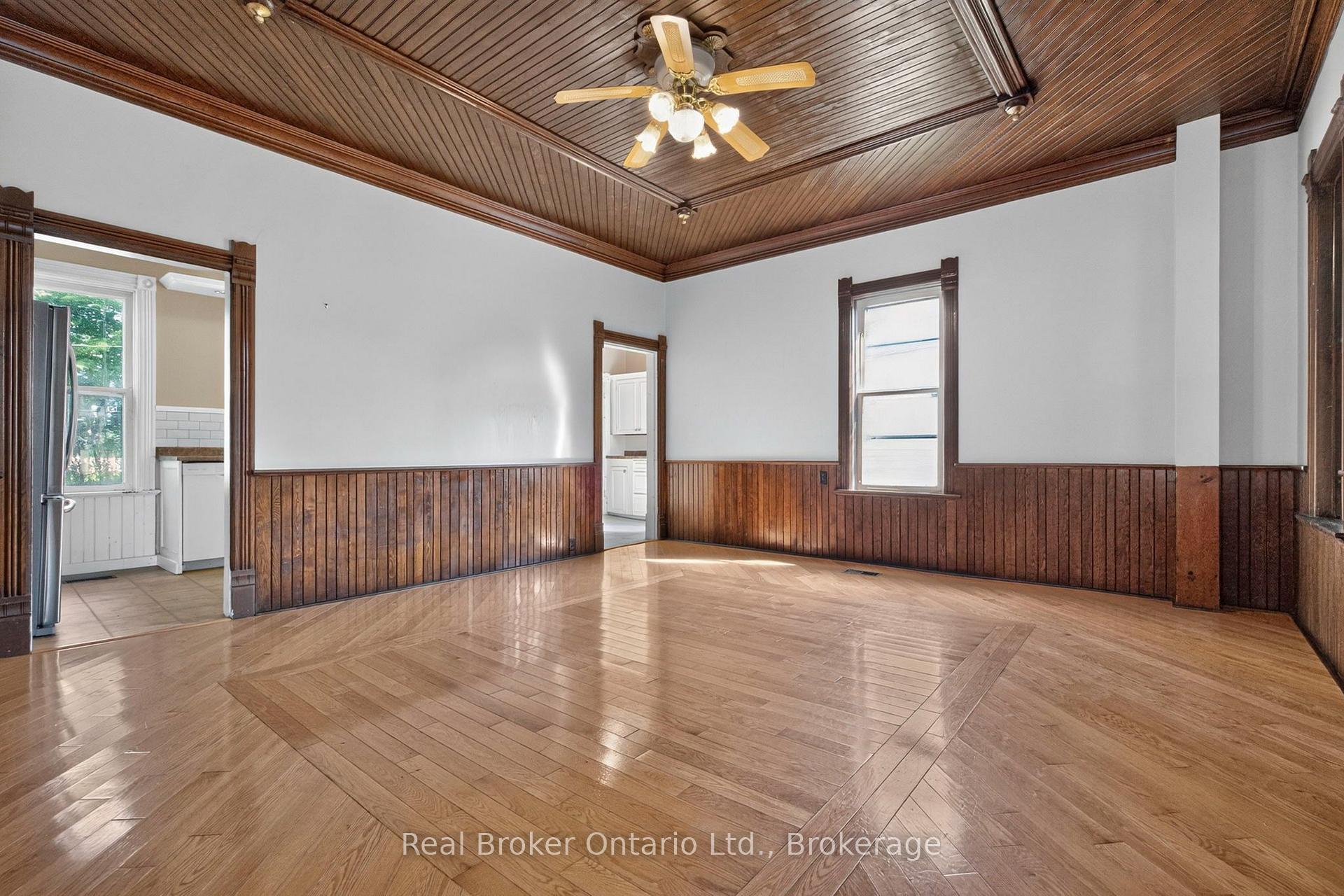 Photo 8 of 5494 Vasey Road, Tay, Rural Tay — HOMEH