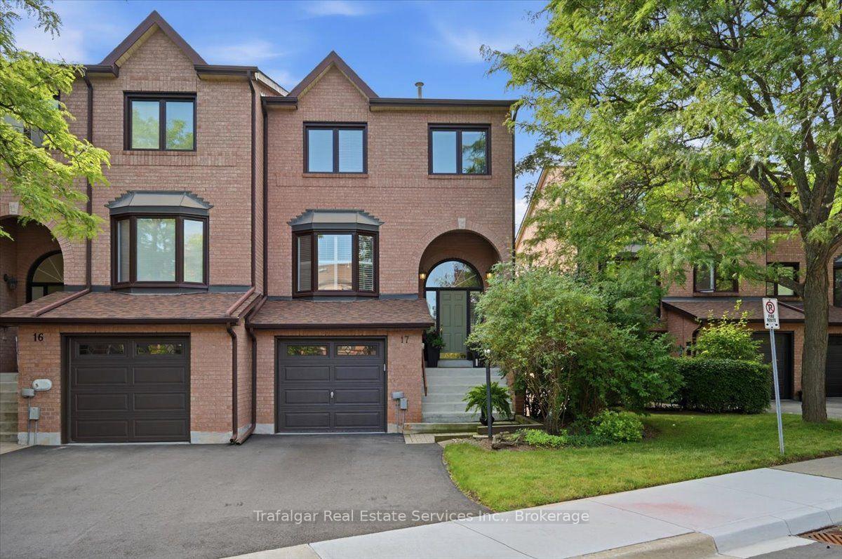 Front of Unit 17, 1100 Queens Avenue