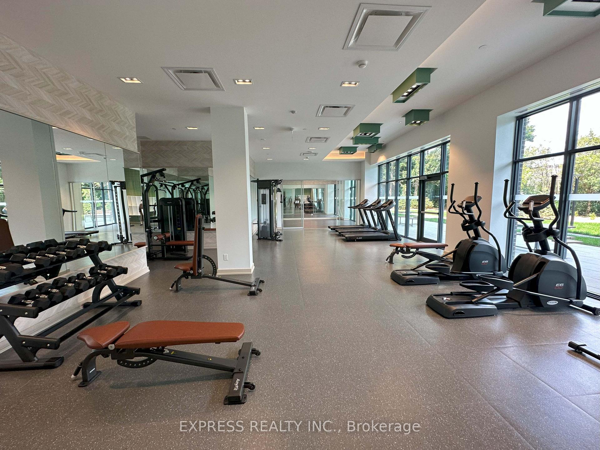 Photo 10 of Unit 907, 188 Fairview Mall Drive, North York, Don Valley Village — HOMEH