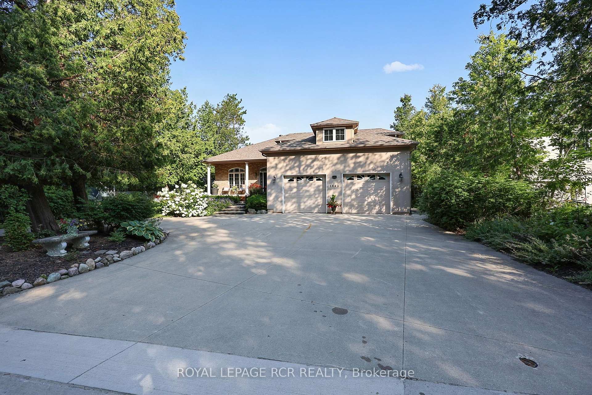 Photo 3 of 1068 Shore Lane, Wasaga Beach — HOMEH