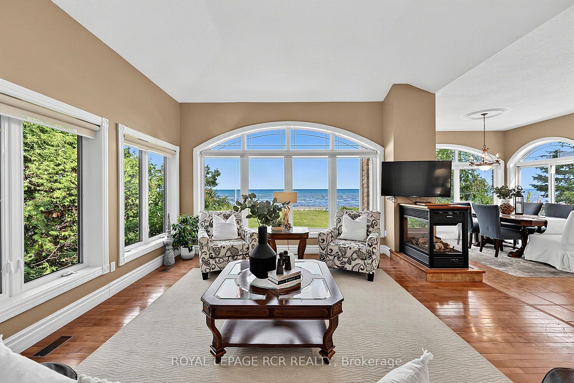 Photo 9 of 1068 Shore Lane, Wasaga Beach — HOMEH