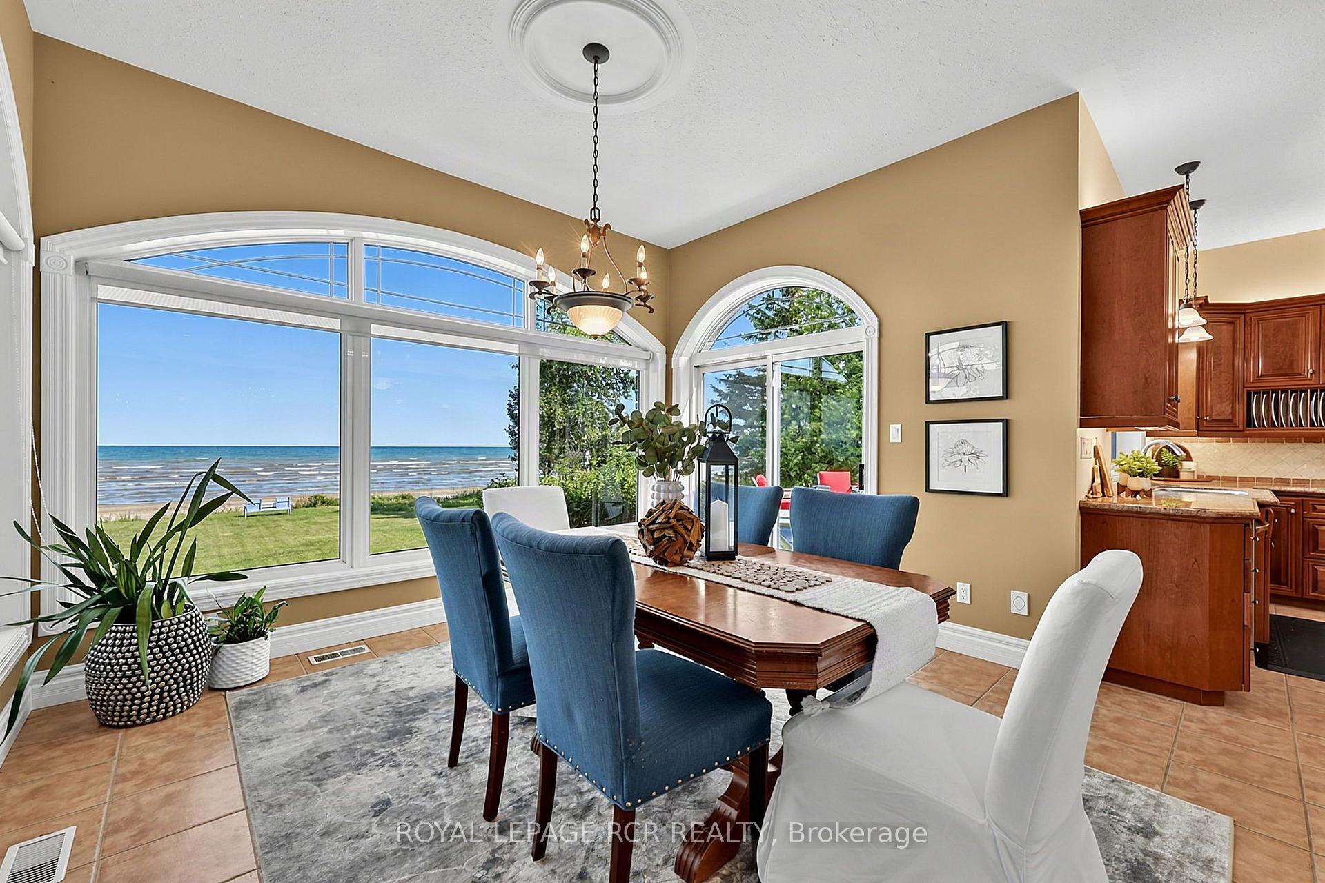 Photo 12 of 1068 Shore Lane, Wasaga Beach — HOMEH