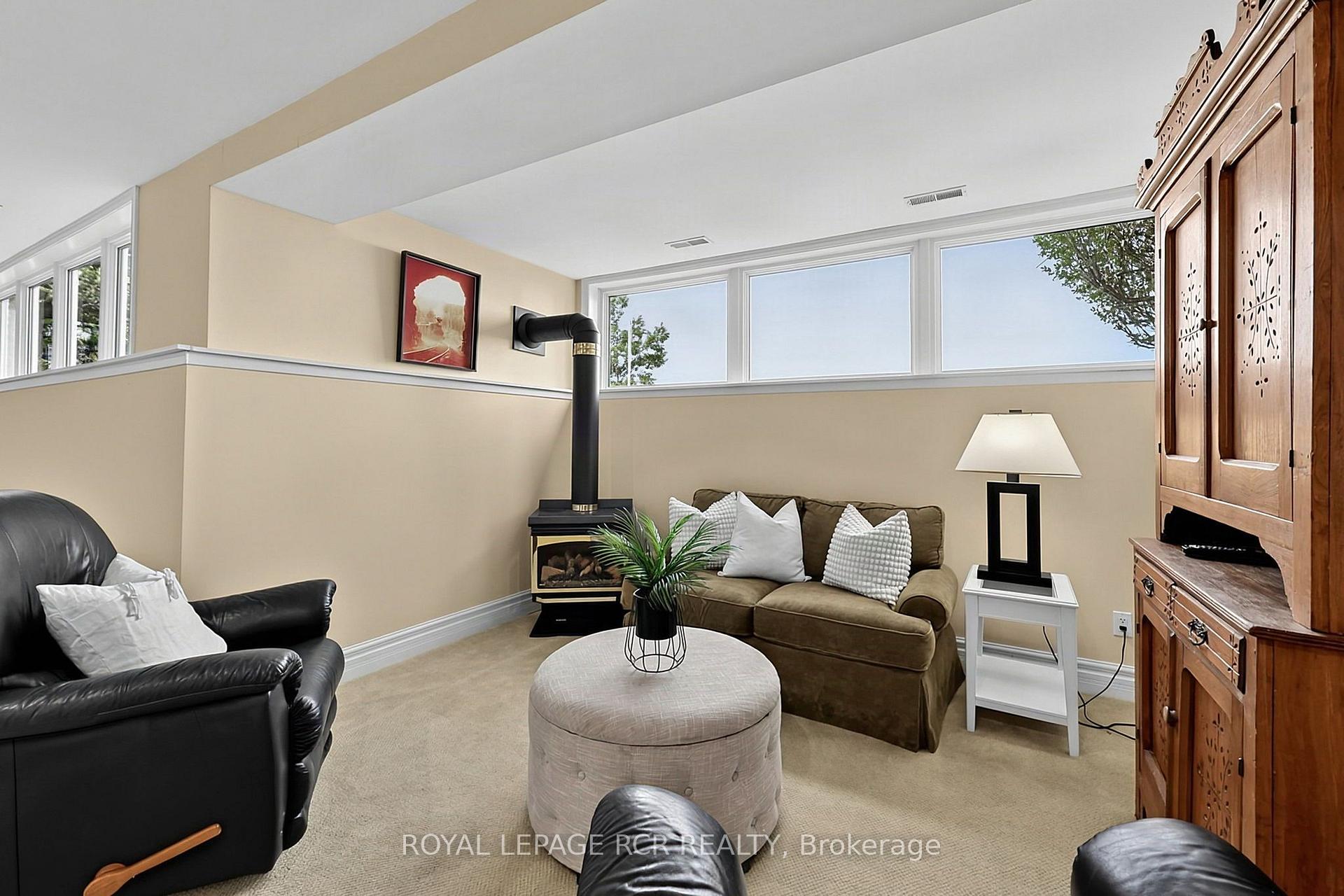 Photo 29 of 1068 Shore Lane, Wasaga Beach — HOMEH