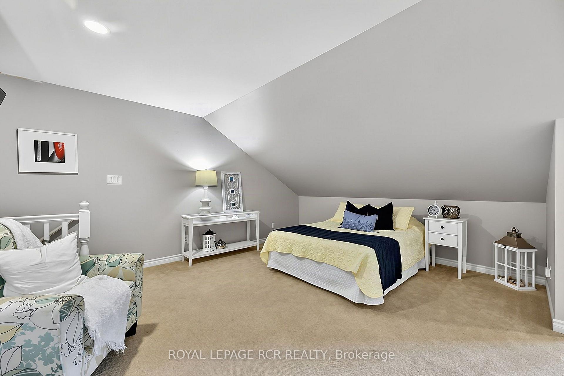 Photo 35 of 1068 Shore Lane, Wasaga Beach — HOMEH