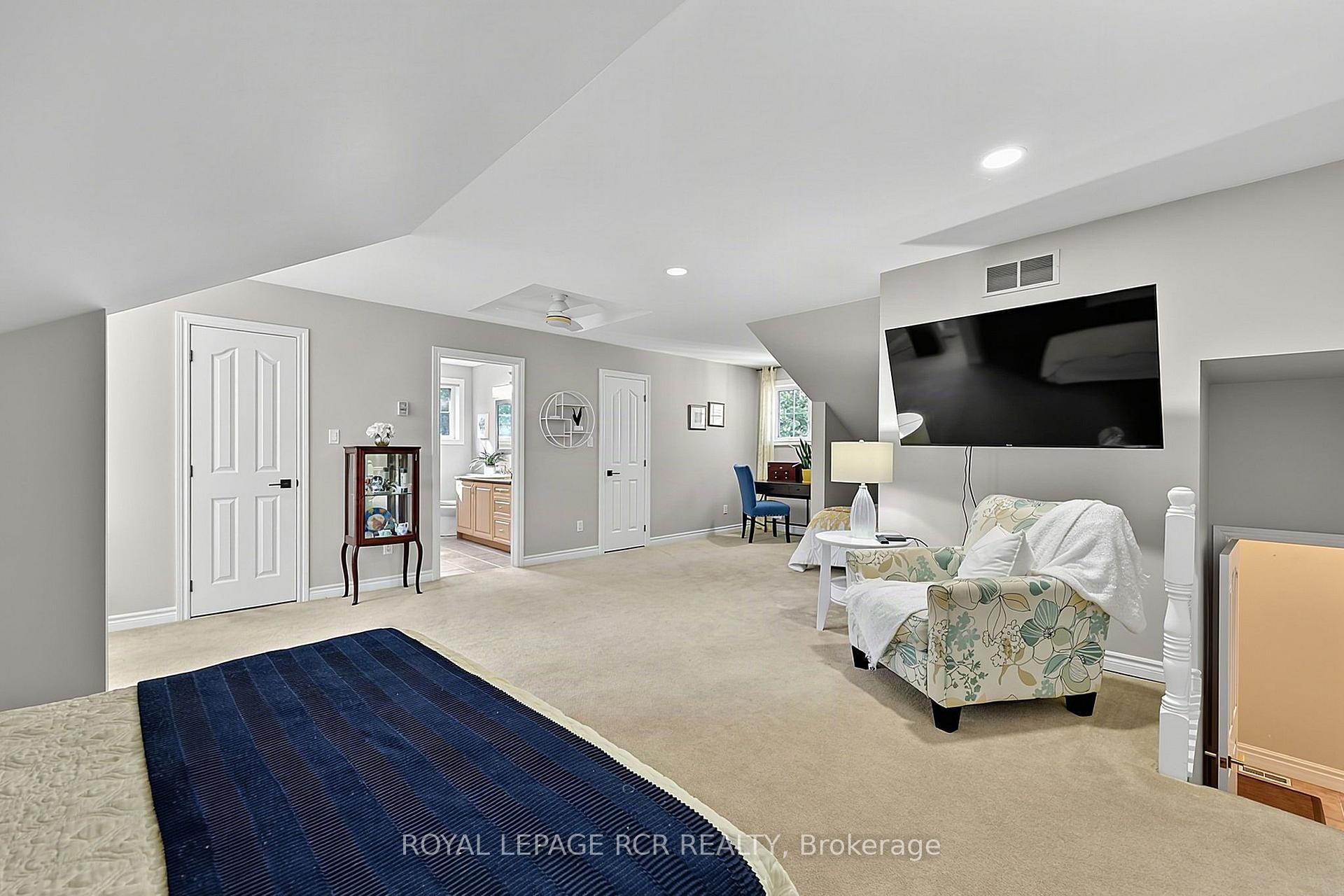 Photo 36 of 1068 Shore Lane, Wasaga Beach — HOMEH