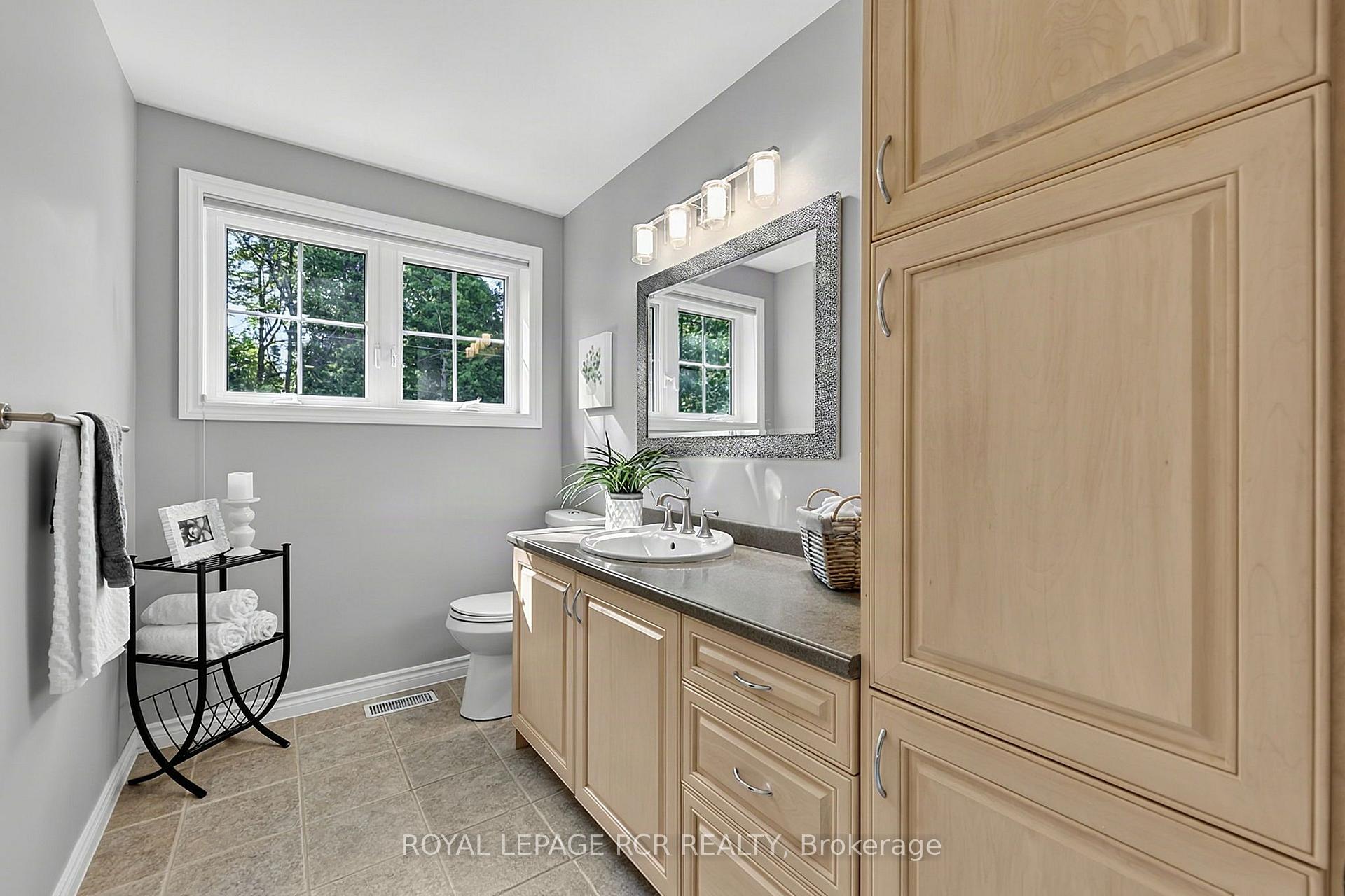 Photo 38 of 1068 Shore Lane, Wasaga Beach — HOMEH