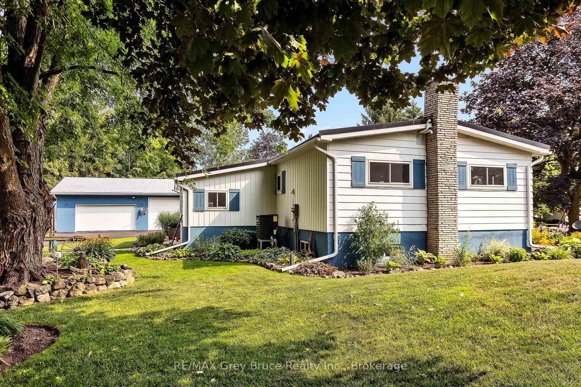 Photo 1 of 21571 Grey Rd 16 E, Georgian Bluffs — HOMEH