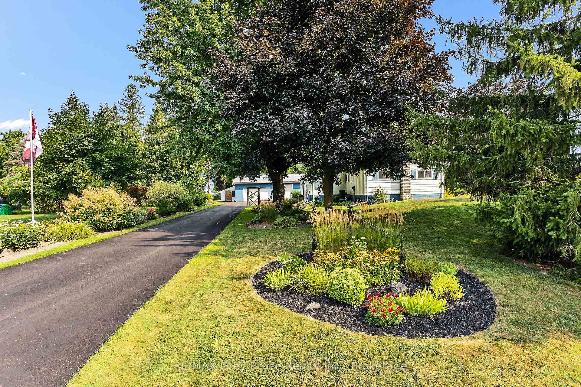 Photo 50 of 21571 Grey Rd 16 E, Georgian Bluffs — HOMEH