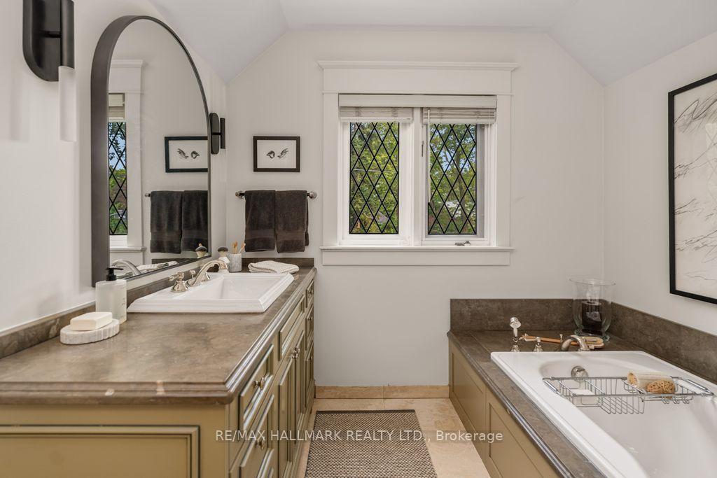 Photo 31 of 14 Pine Crescent, Toronto, The Beaches — HOMEH