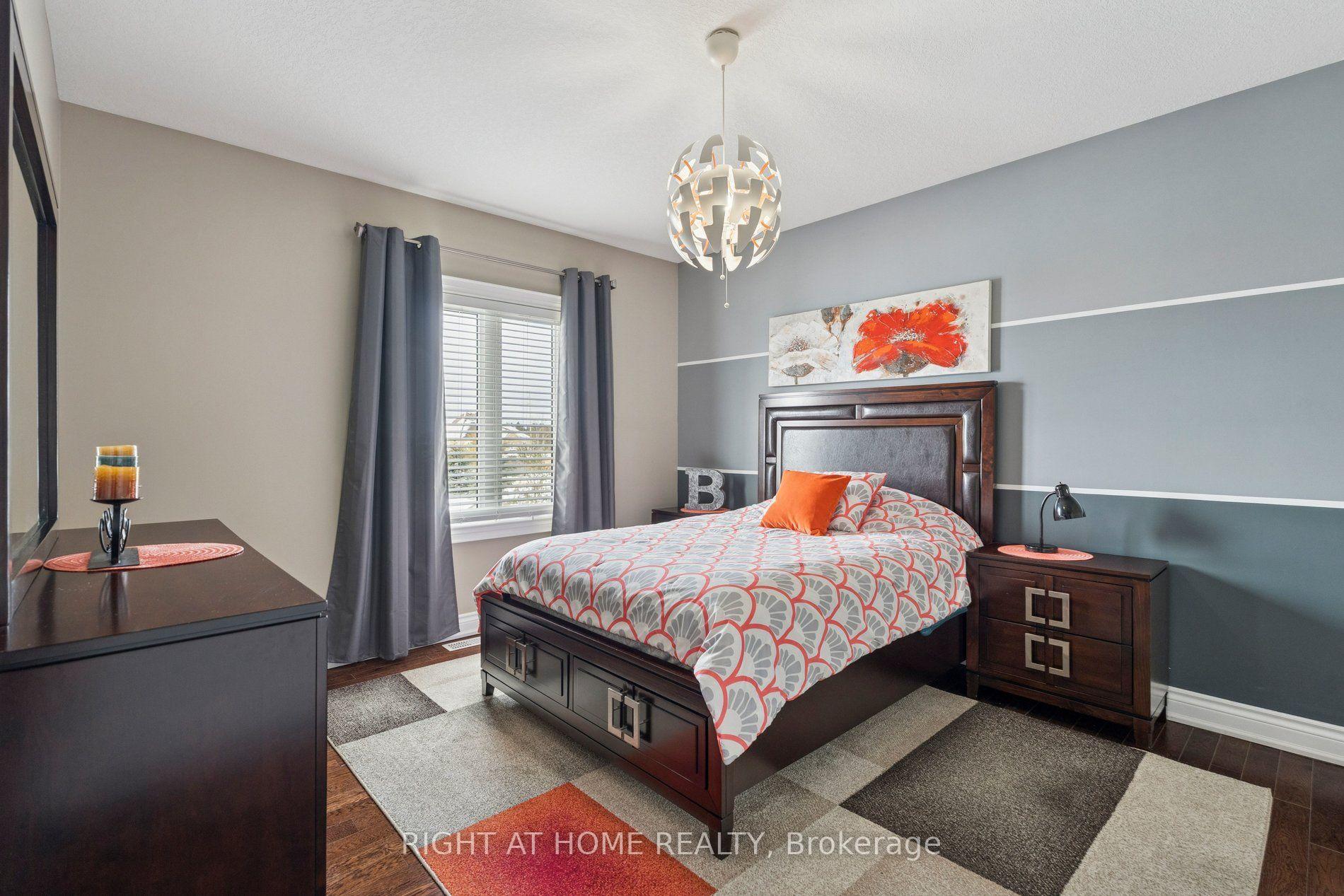 Photo 24 of 10 Brolley Crescent, Essa, Rural Essa — HOMEH