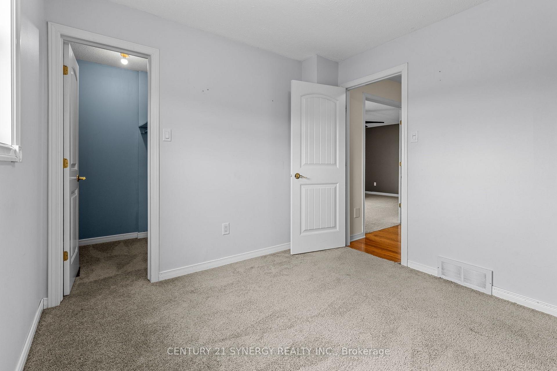 Photo 34 of 1449 Laurin Crescent, Ottawa, Bilberry Creek/Queenswood Heights — HOMEH