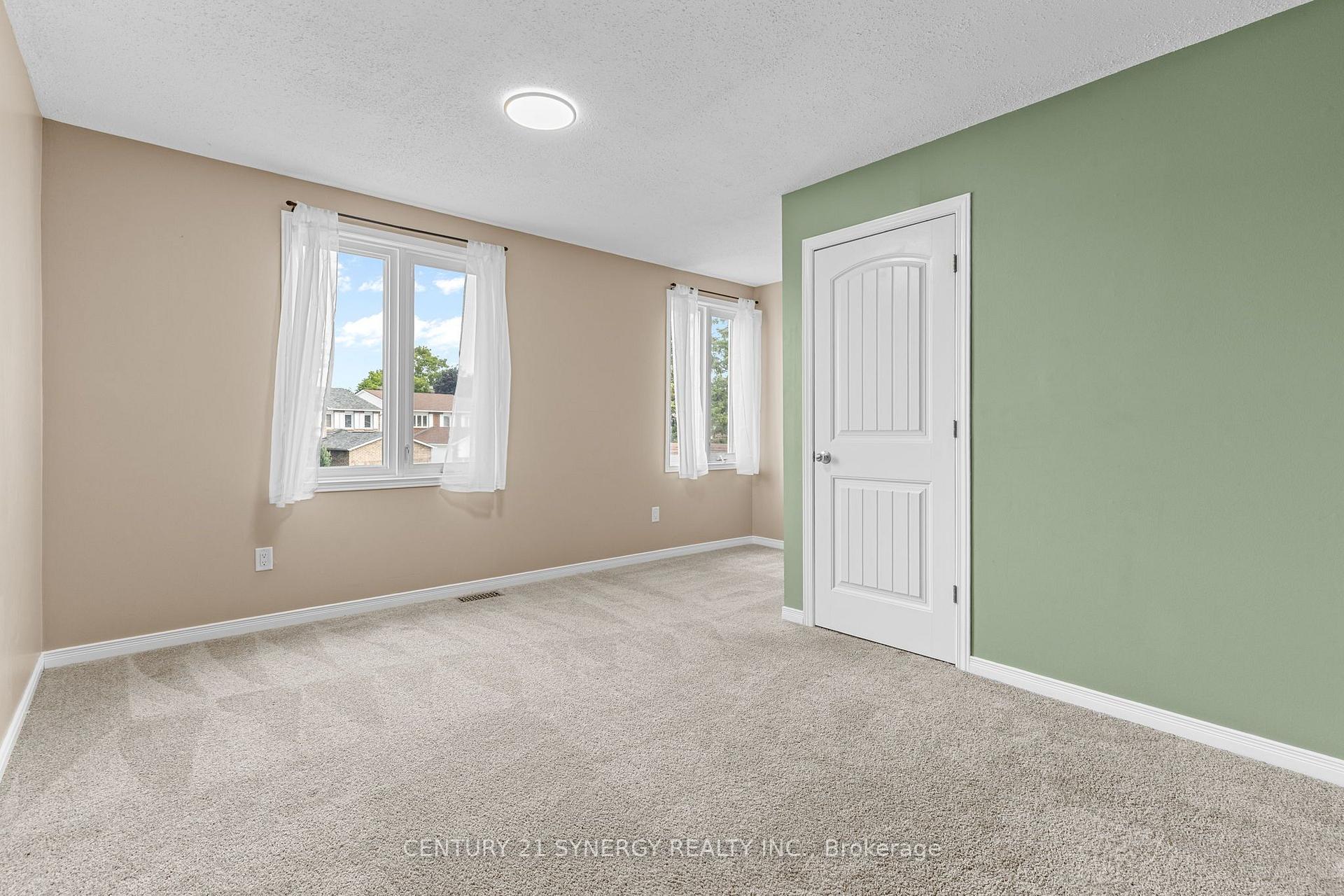 Photo 38 of 1449 Laurin Crescent, Ottawa, Bilberry Creek/Queenswood Heights — HOMEH