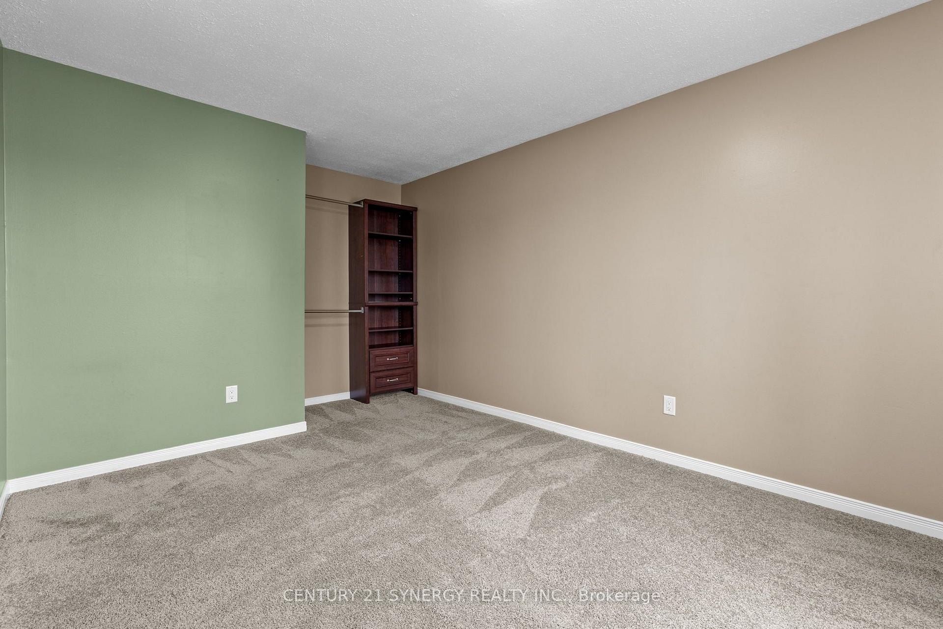 Photo 40 of 1449 Laurin Crescent, Ottawa, Bilberry Creek/Queenswood Heights — HOMEH